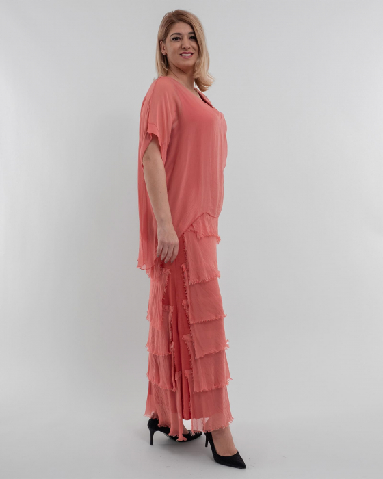 Rochie matase coral cu volane si un overlay elegant [3]