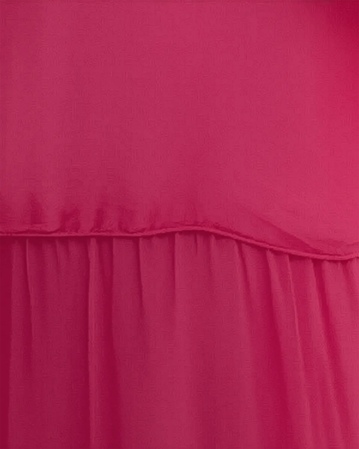 Rochie matase roz cu un overlay elegant [2]