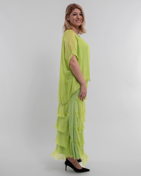 Rochie matase verde deschis cu volane si un overlay elegant [3]