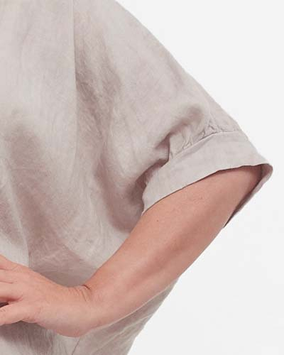 Rochie maxi minimalistă bej-fango din in cu volan și mâneci dolman [5]