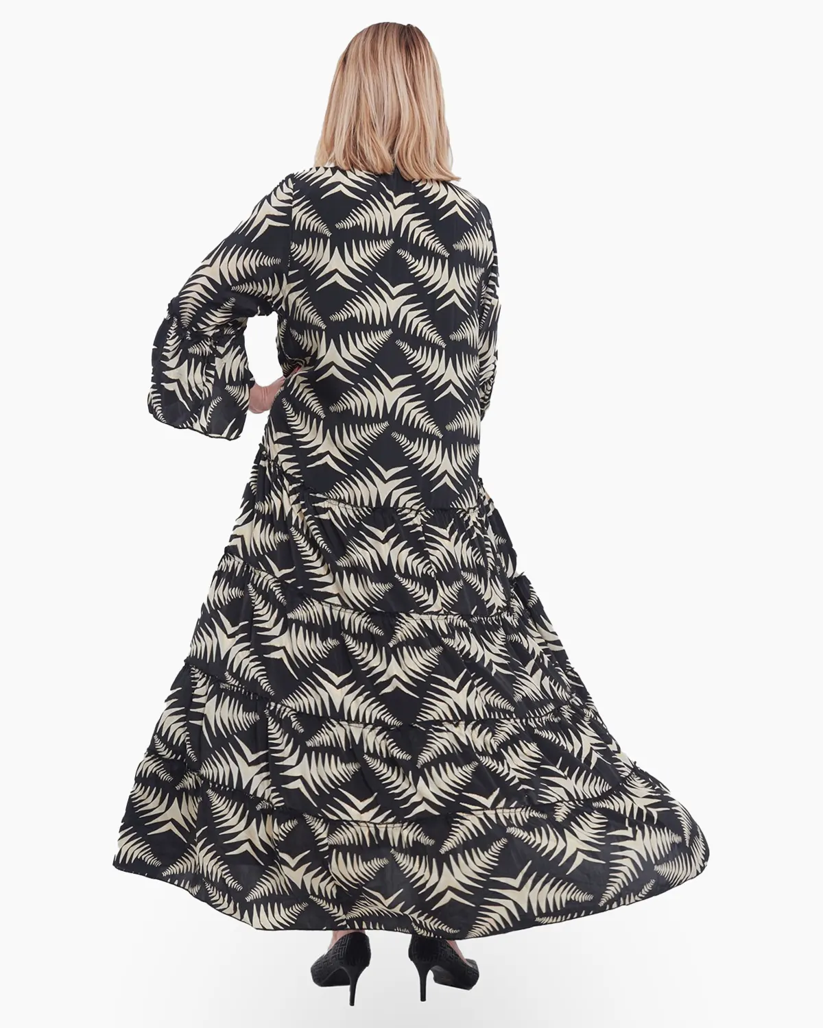 Rochie maxi neagră elegantă din mătase cu imprimeu floral, volane și maneci bufante [2]