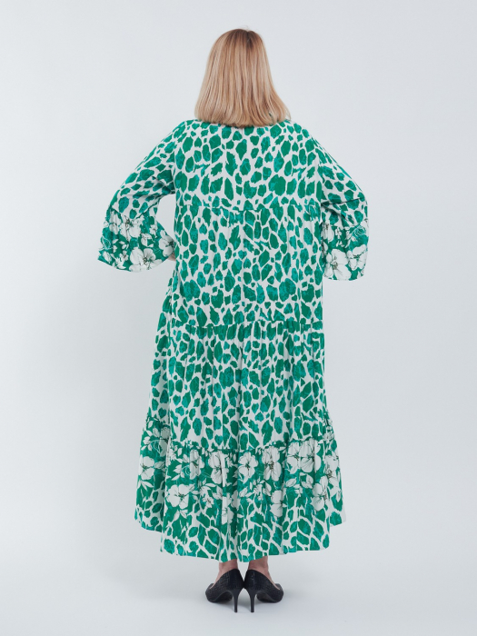 Rochie Maxi Vaporoasă cu Imprimeu Floral Verde și Alb – Stil Lejer și Elegant [4]