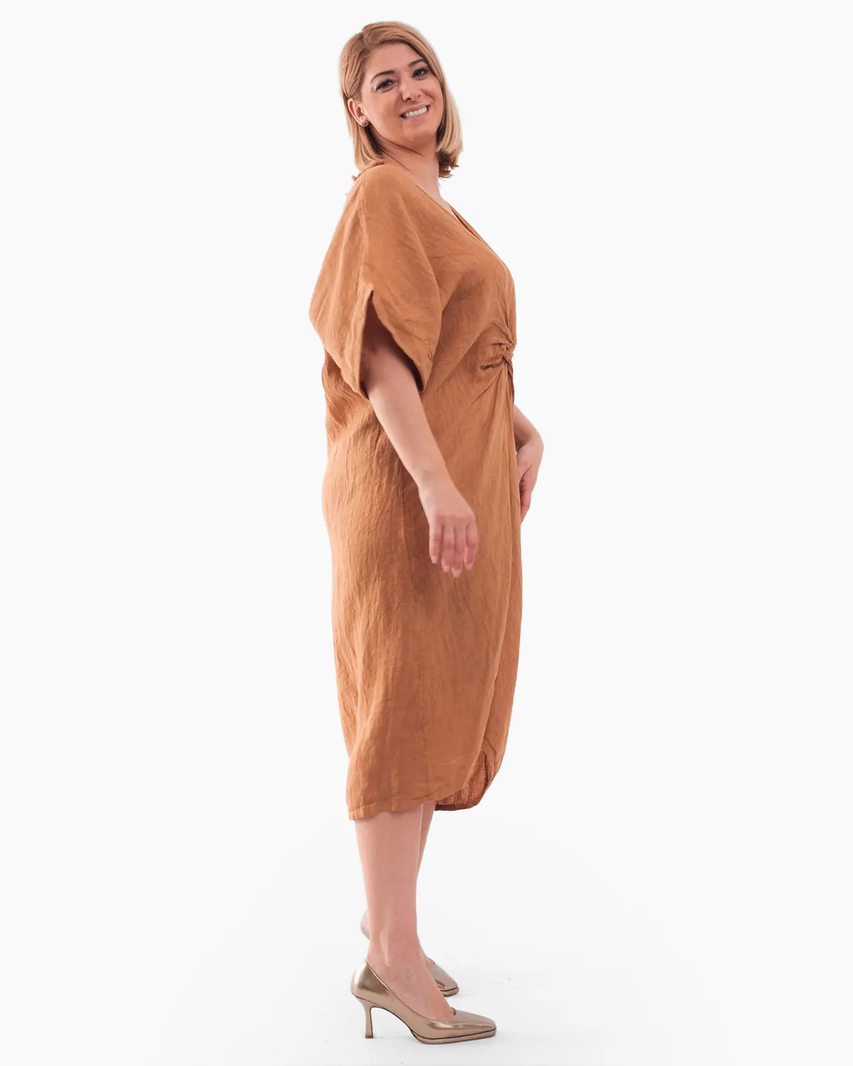 Rochie midi din in, croială unică și detalii deosebite [2]