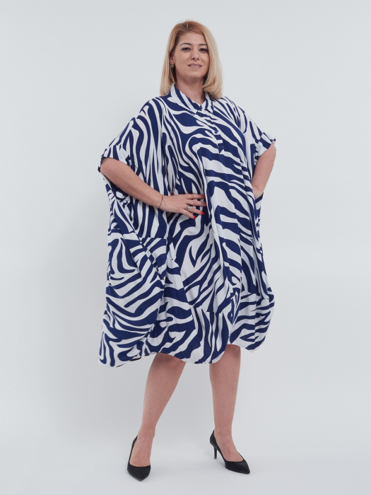 Rochie midi elegant-casual din viscoza fluida cu imprimeu tigrat distinctiv guler camasa si nasturi frontali bleumarin [3]