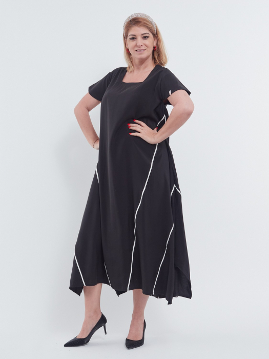 Rochie midi neagră elegantă din tencel cu croială A și decolteu pătrat [2]