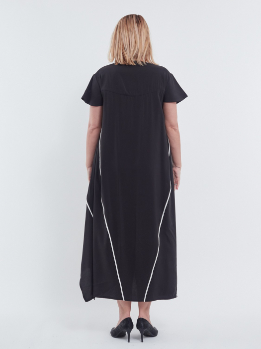 Rochie midi neagră elegantă din tencel cu croială A și decolteu pătrat [3]
