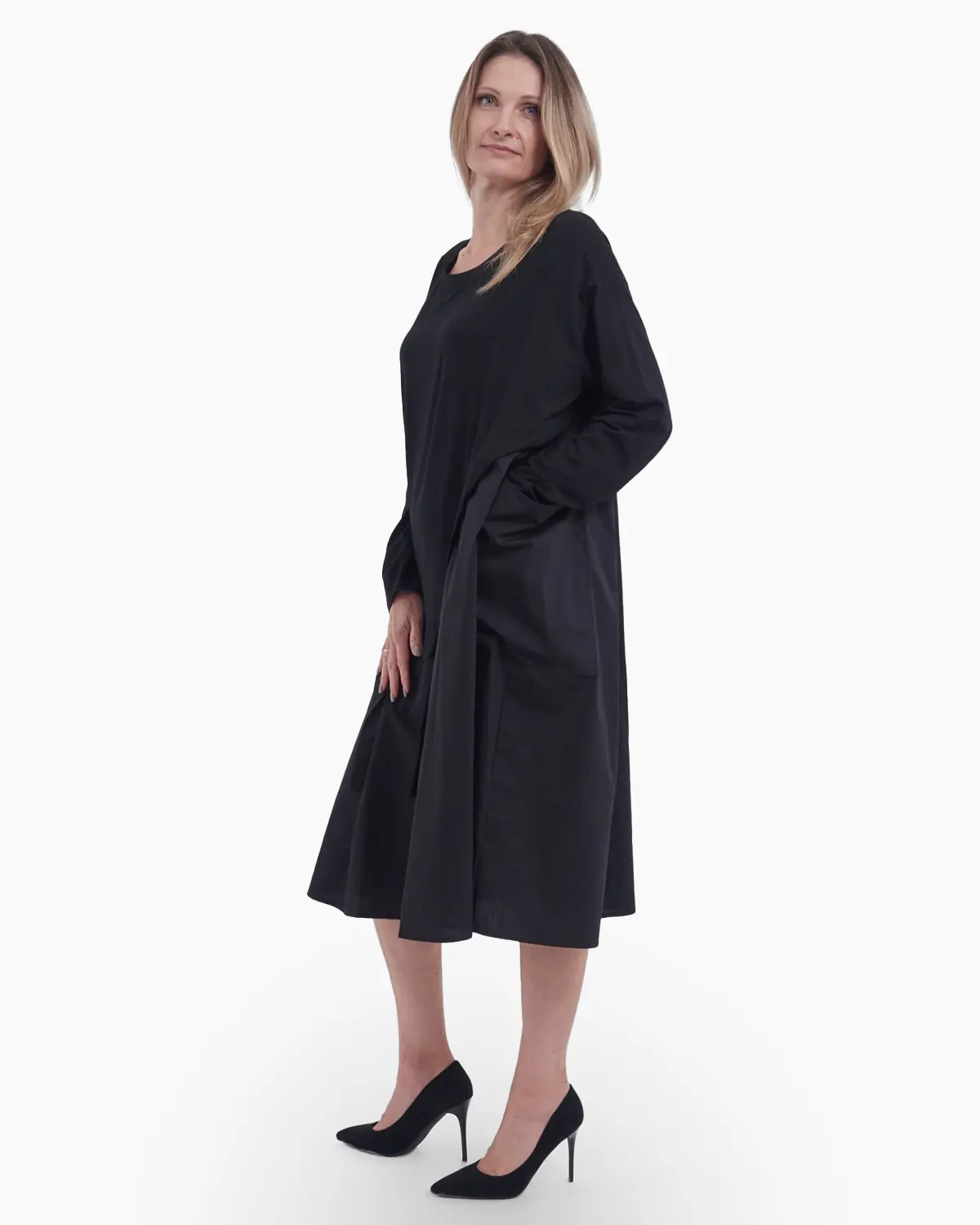 Rochie neagra laid-back [3]