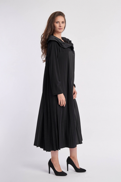 Rochie neagra, plisata, gen cardigan [2]