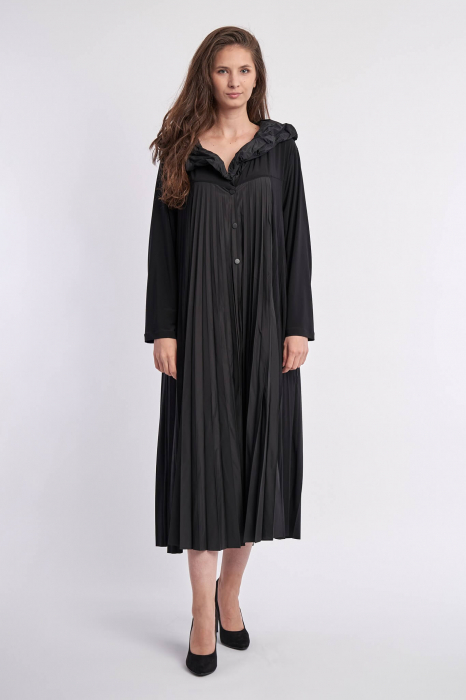 Rochie neagra, plisata, gen cardigan [1]