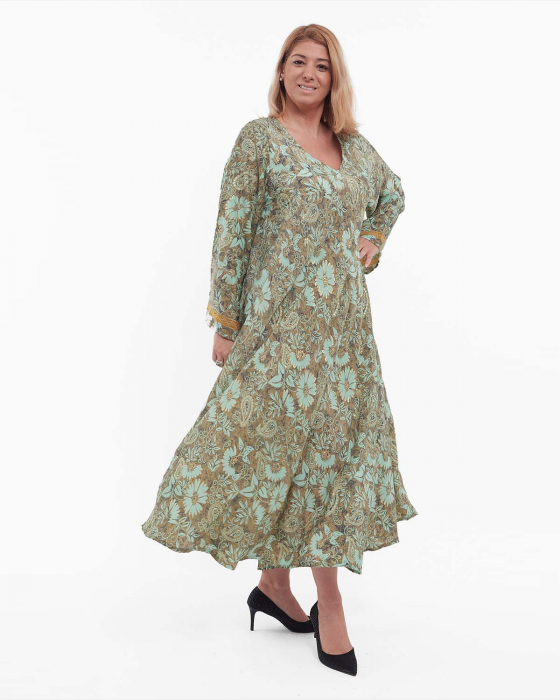 Rochie vernil maxi din mătase stil indian cu imprimeu floral [3]