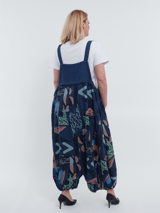 Salopetă Boho din Denim cu Croială Tip Balon și Imprimeu Abstract – Stil Confortabil și Creativ [4]