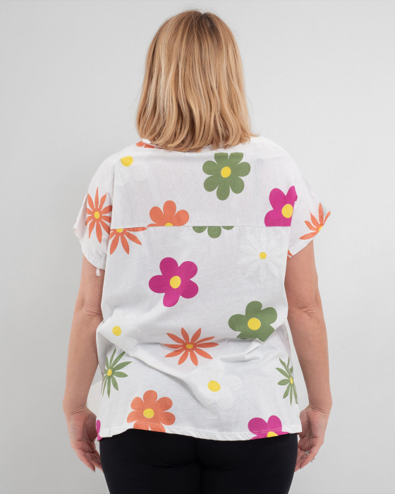 Tricou alb 'Chic Blossom' din bumbac, cu motive florale și cuvinte [2]