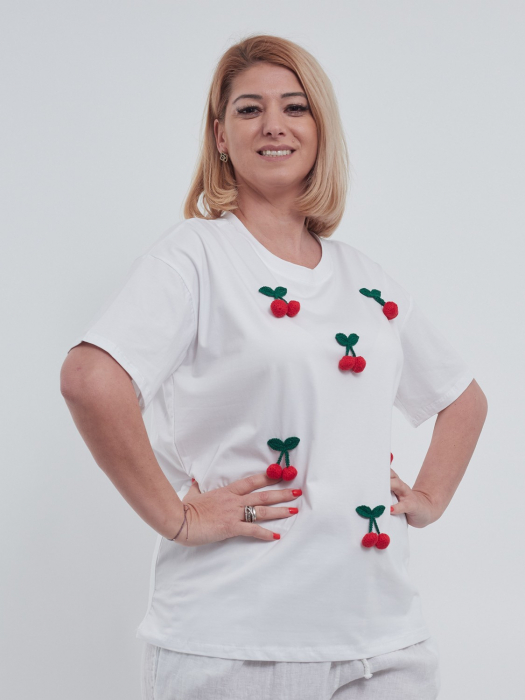 Tricou casual de vara din bumbac fin cu aplicatii delicate cirese croiala lejera maneci scurte talie unica alb [3]