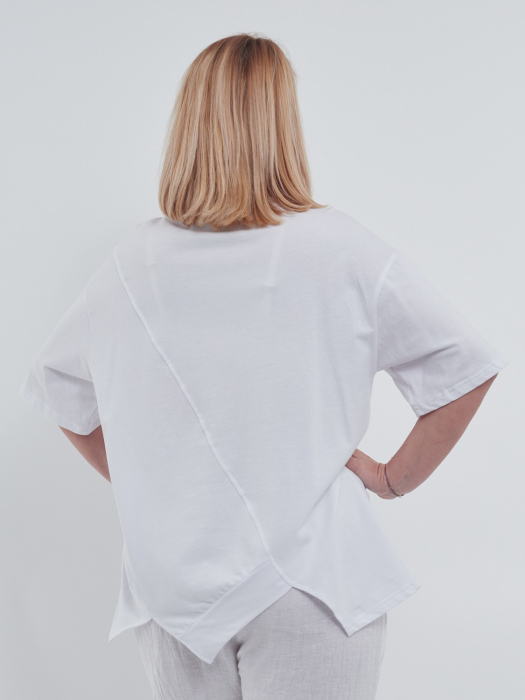 Tricou dama casual din bumbac pur cu imprimeu abstract design modern in colturi si umeri cazuti croi lejer talie unica alb [3]