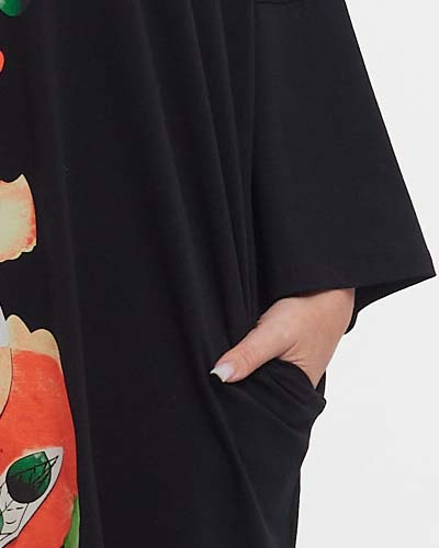 Tricou negru streetwear chic tip tunică cu paiete și imprimeu floral [4]
