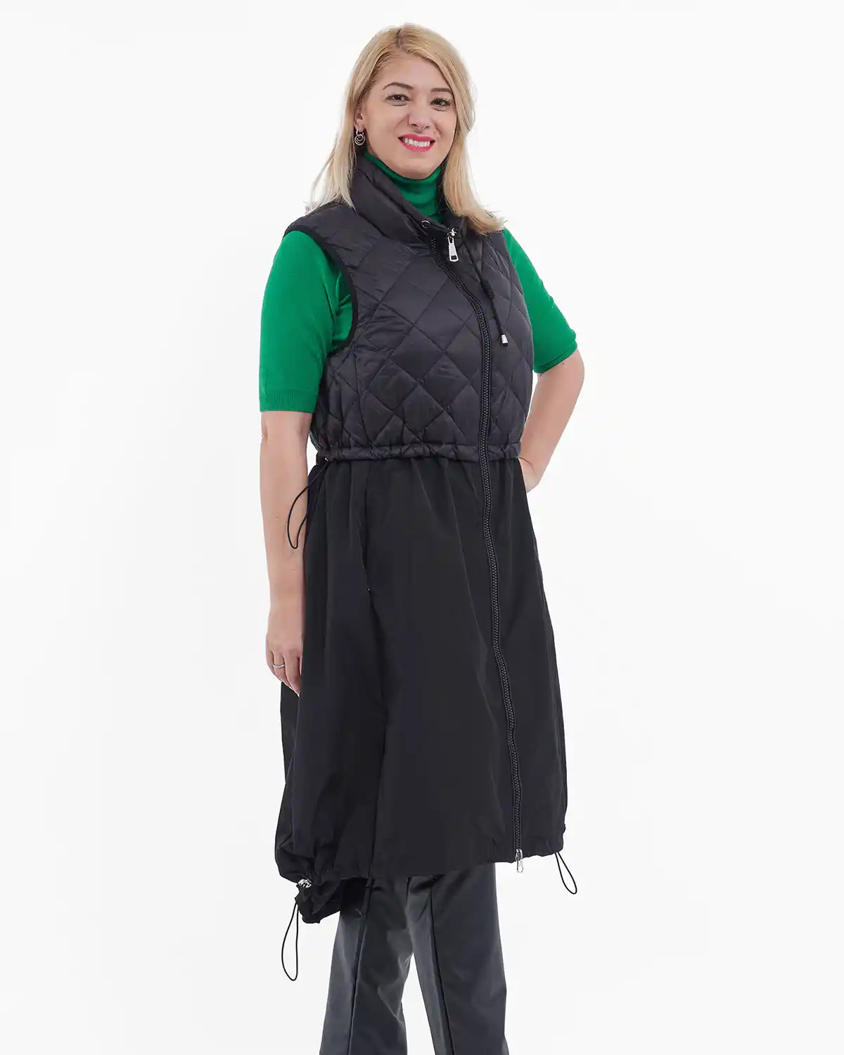 Vestă lungă cu material matlasat și șnur elastic [2]