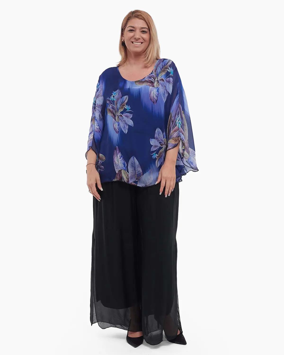 Bluză albastră vaporoasă stil kimono cu imprimeu floral [3]