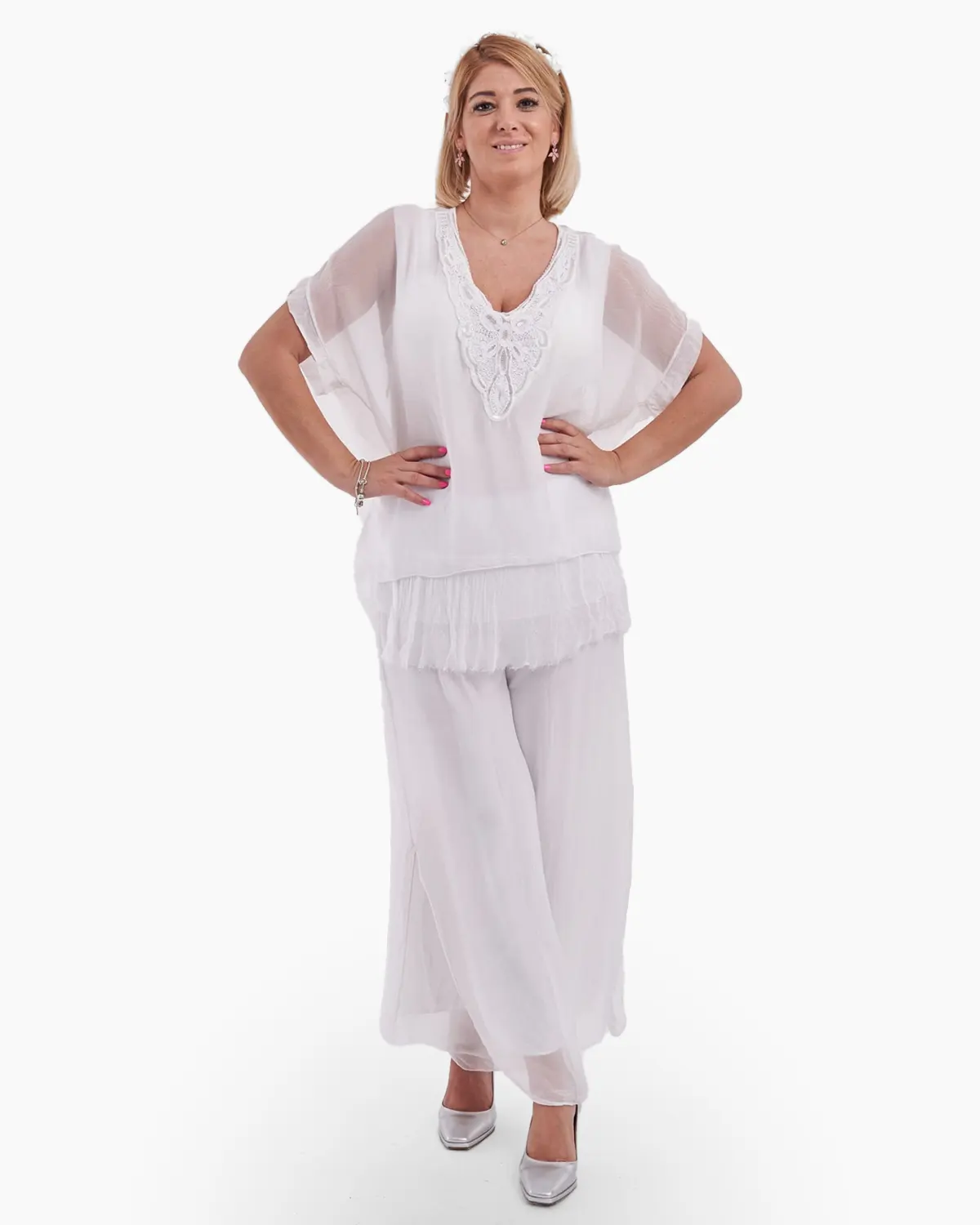 Bluza din matase cu broderie si paiete la decolteu, de culoare alba [1]