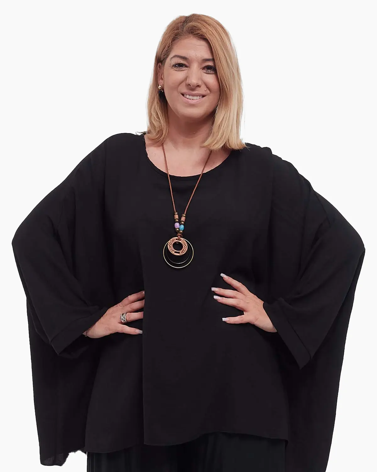 Mărimi mari - Bluză neagră casual lungă din vâscoză cu colier inclus