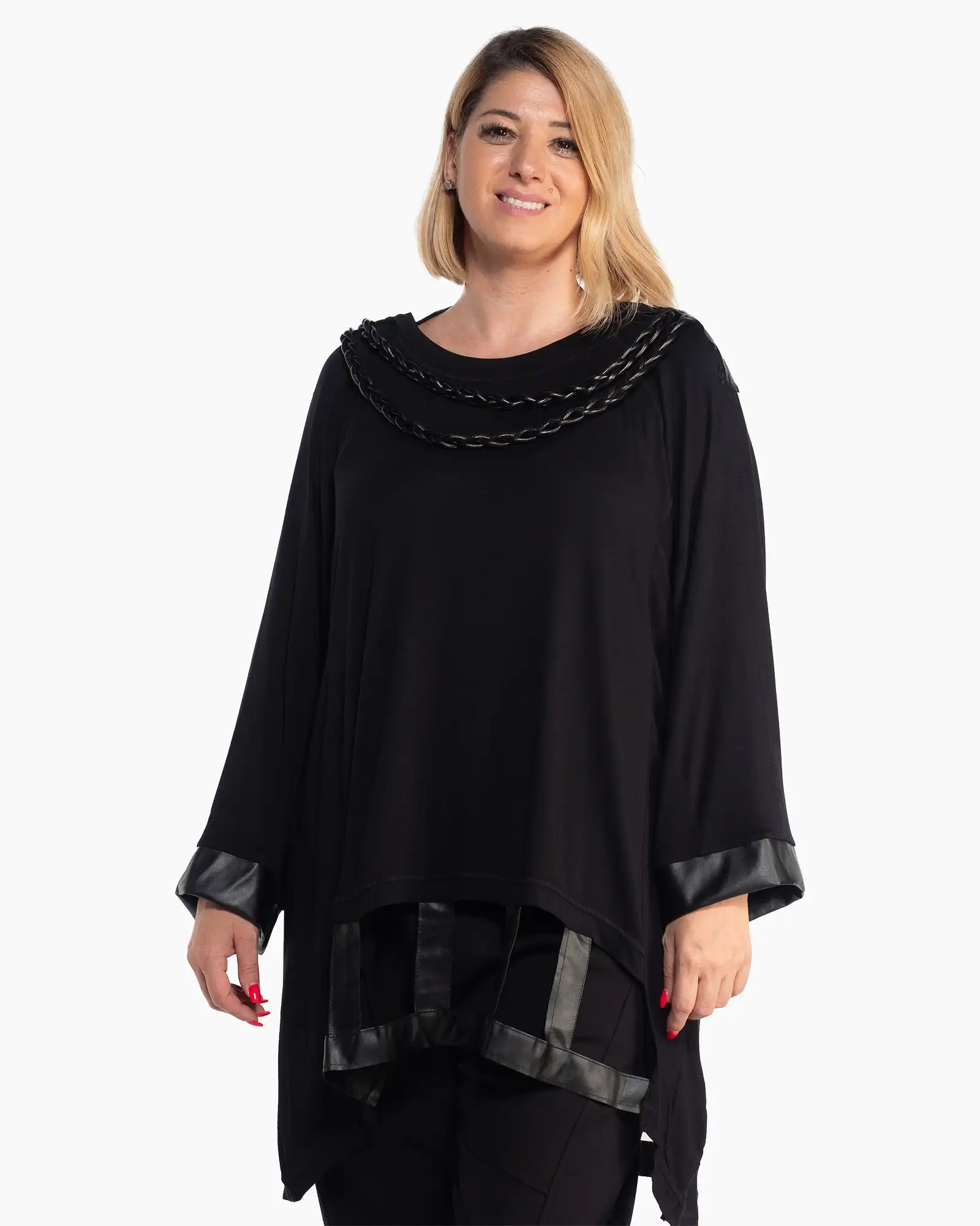 Bluză neagră elegantă cu design asimetric [2]