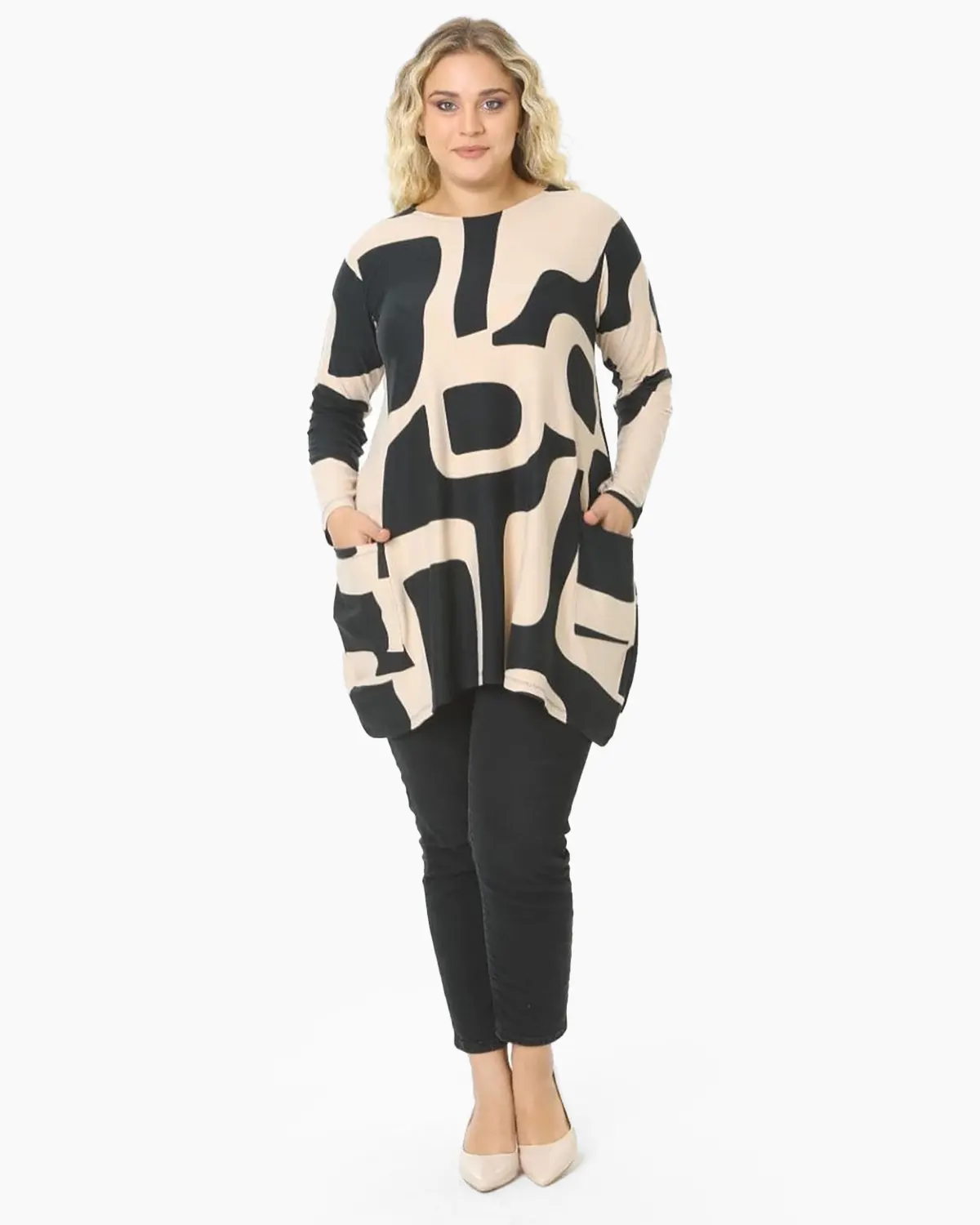 Bluza oversize cu imprimeu geometric bej cu negru [2]