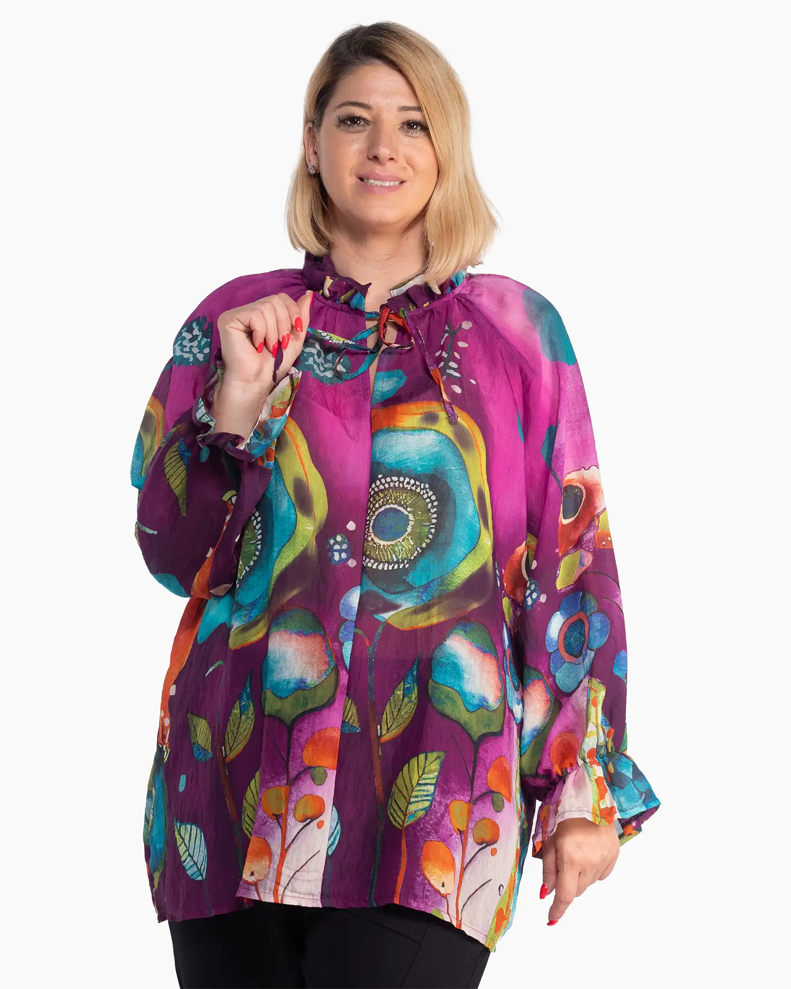 Produse noi - Bluză tunică fucsia cu imprimeu artistic, o piesă statement cu linie fluidă