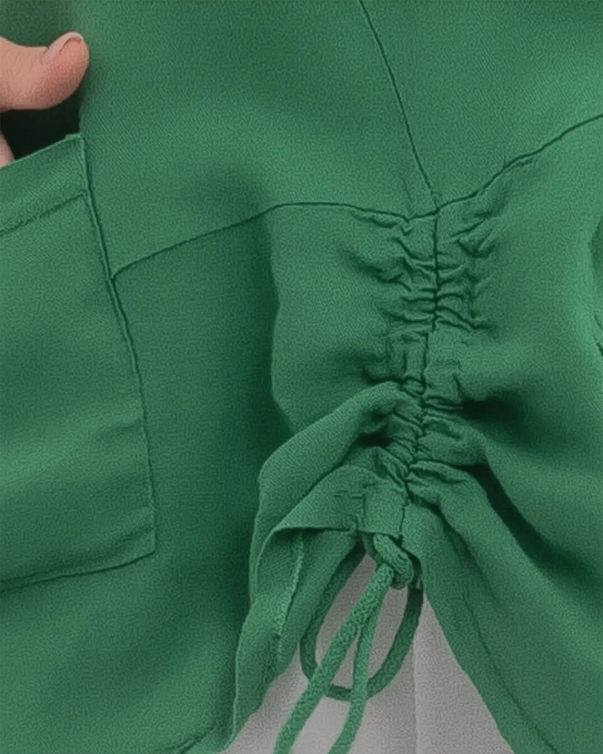 Bluza verde din in cu maneci trei sferturi si buzunare [2]