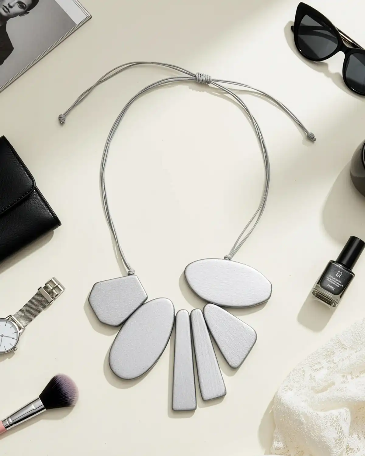 Accesorii fashion pentru femei - Colier Magdy Ariadne gri