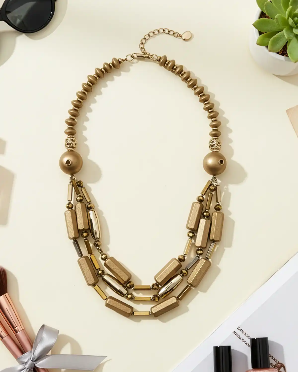 Accesorii fashion pentru femei - Colier Magdy Kalliope auriu