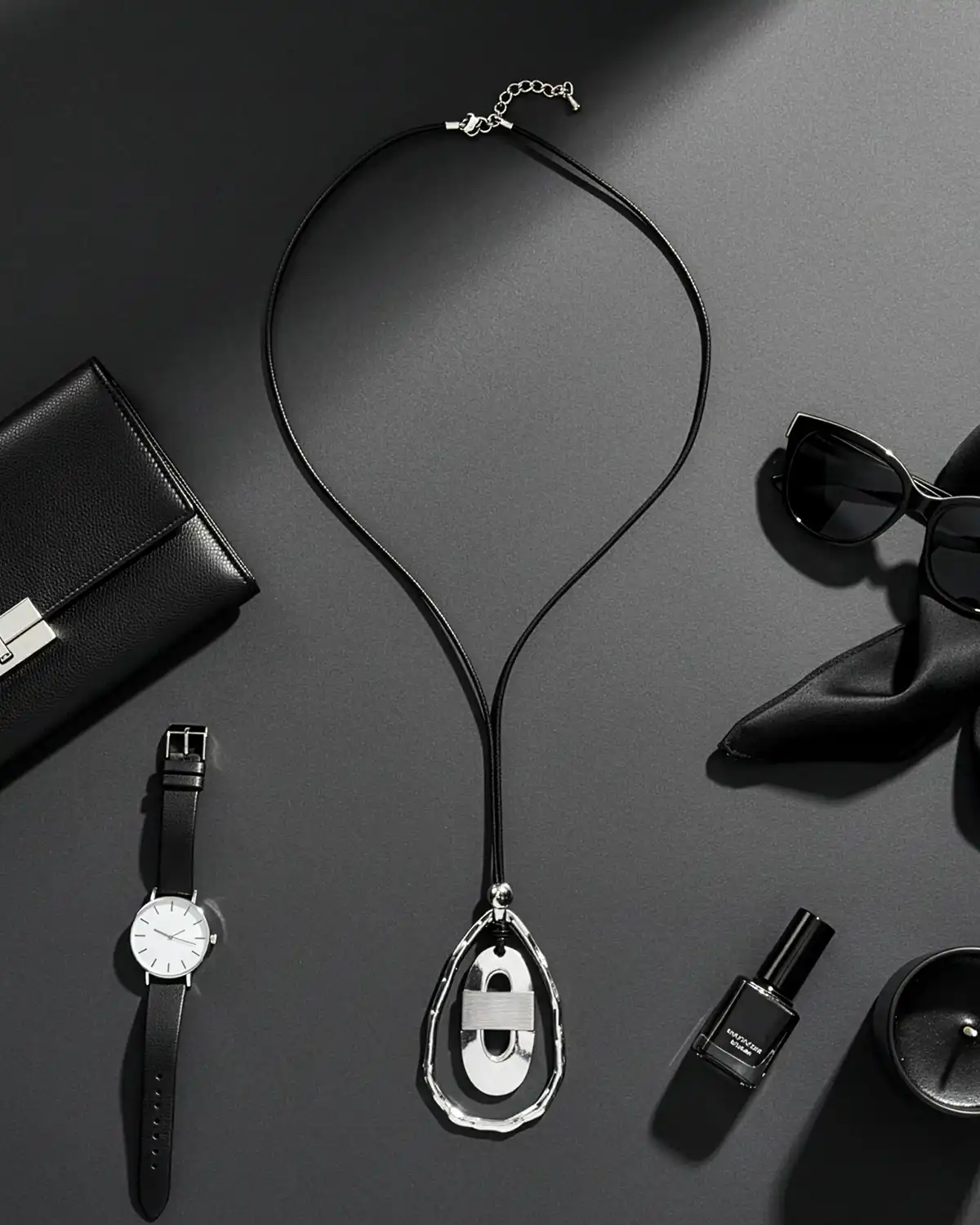 Accesorii fashion pentru femei - Colier Magdy Solène argintiu