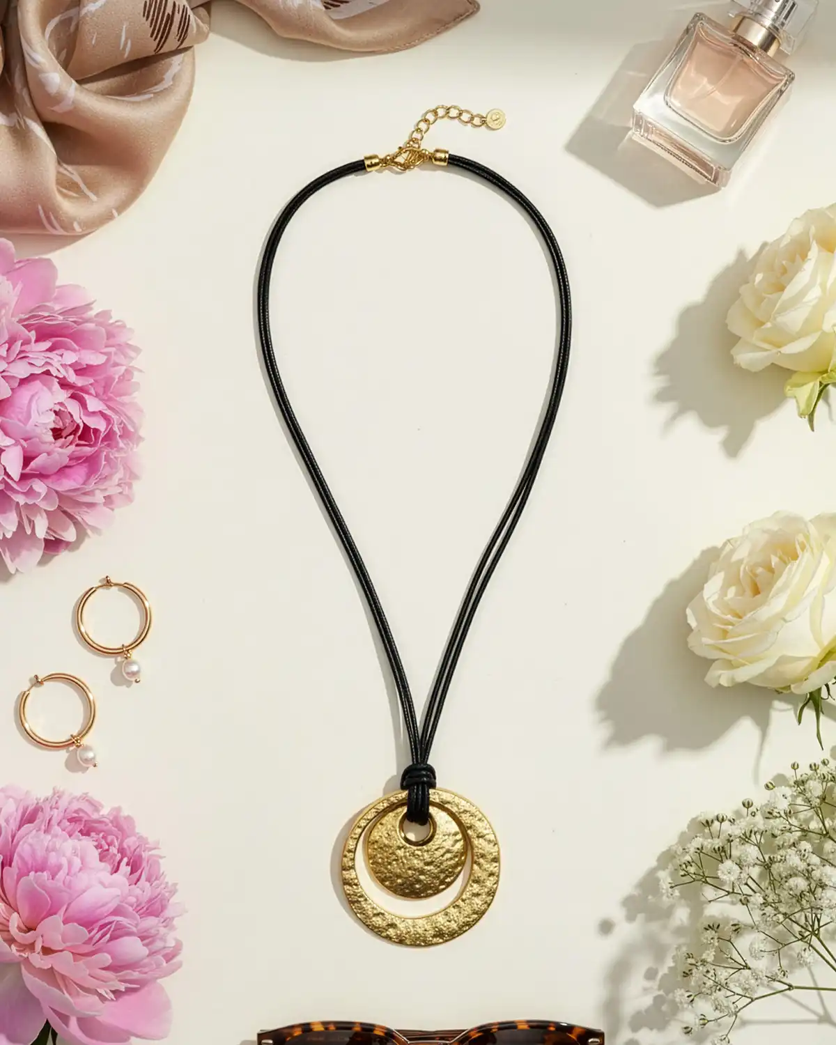 Accesorii fashion pentru femei - Colier Magdy Villa d'Este auriu