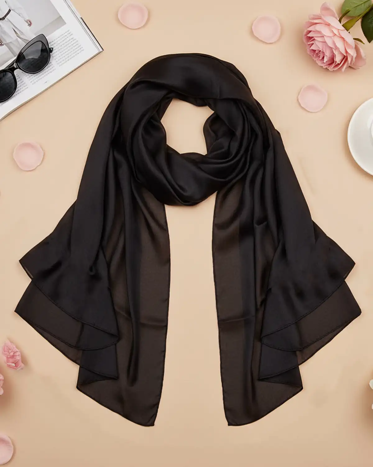 Accesorii fashion pentru femei - Eșarfă mătase Magdy Amara Kai neagră