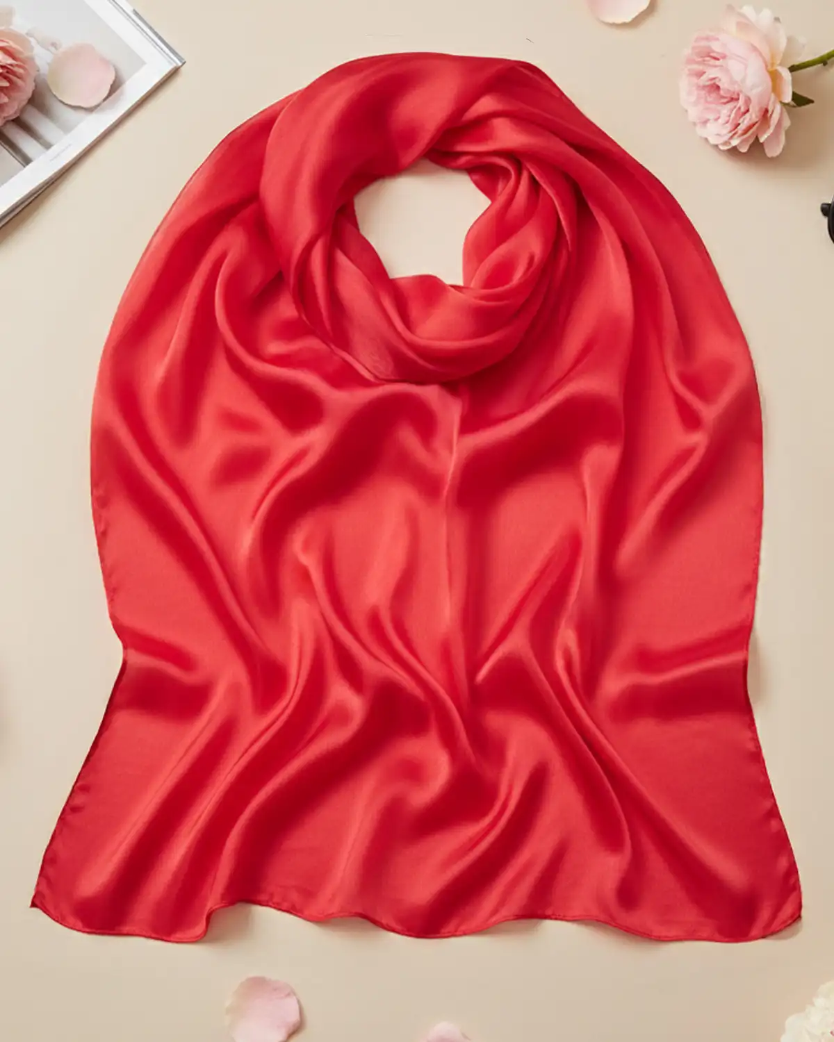 Accesorii fashion pentru femei - Eșarfă mătase Magdy Amara Kai roșu