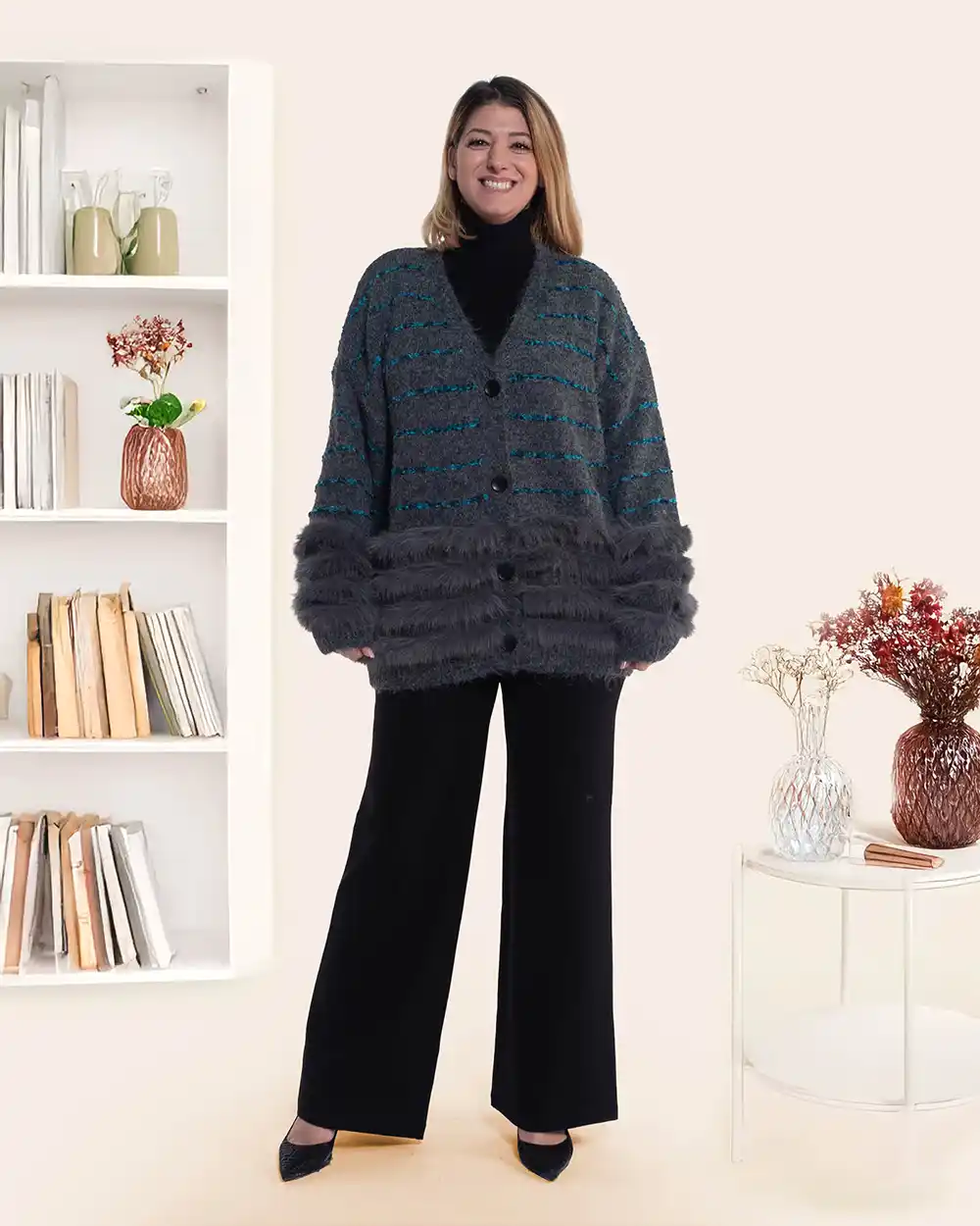 Jachetă casual gri cu lână pufoasă și detalii de blăniță [2]