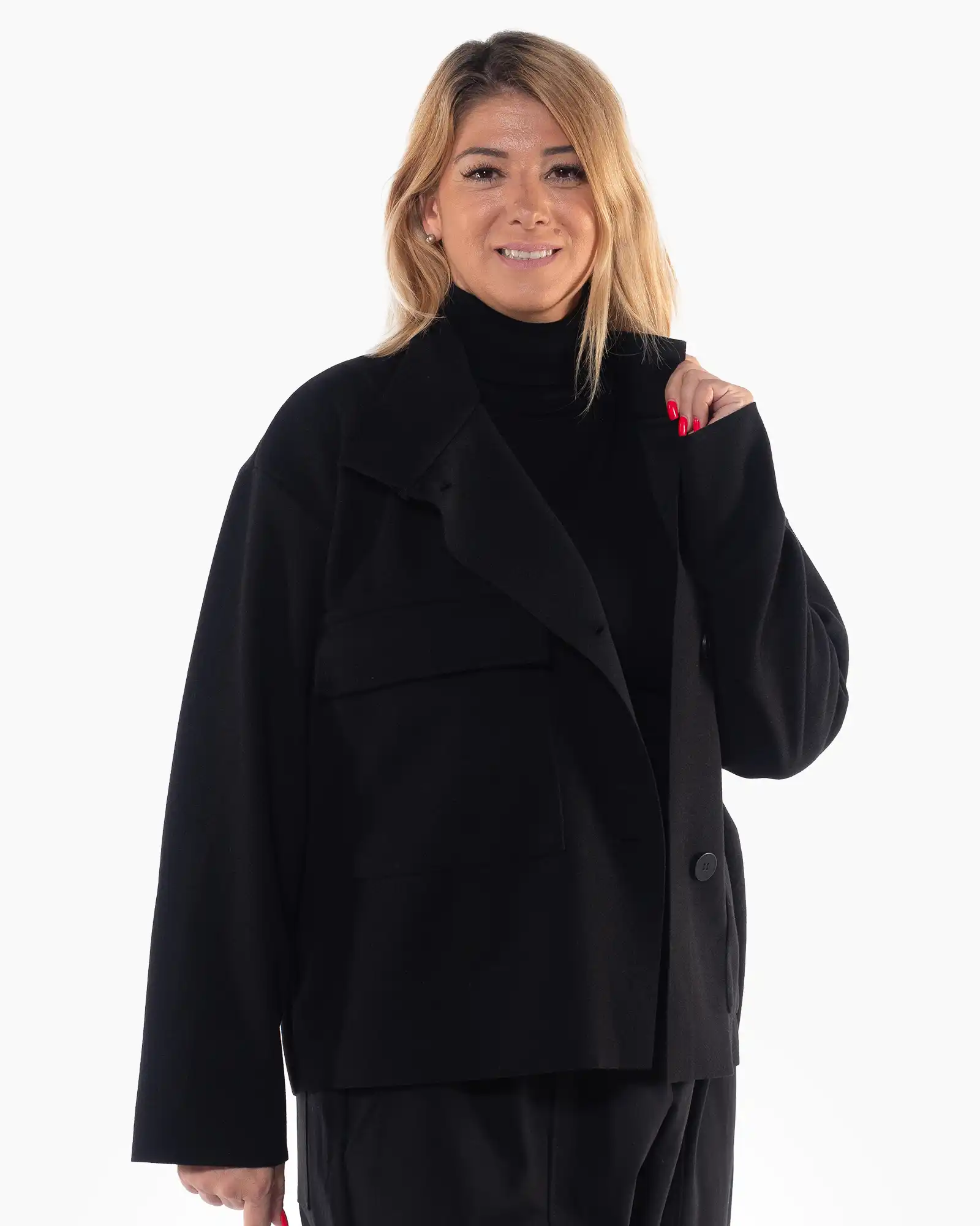 Jachetă elegantă neagră cu mâneci dolman și croială lejeră [3]