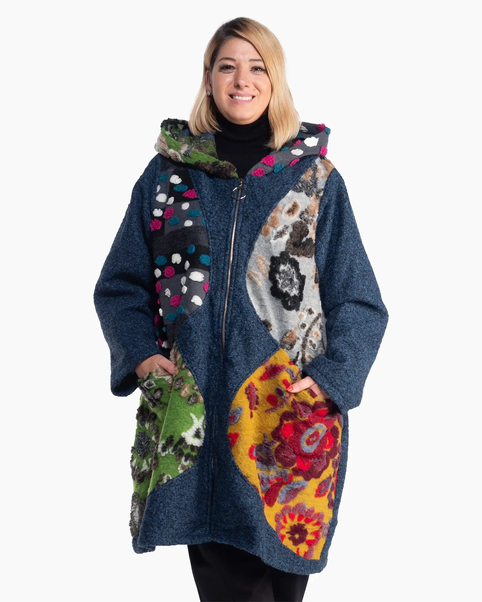 Produse noi - Jachetă lejeră albastră din lână buclată în stil patchwork artistic