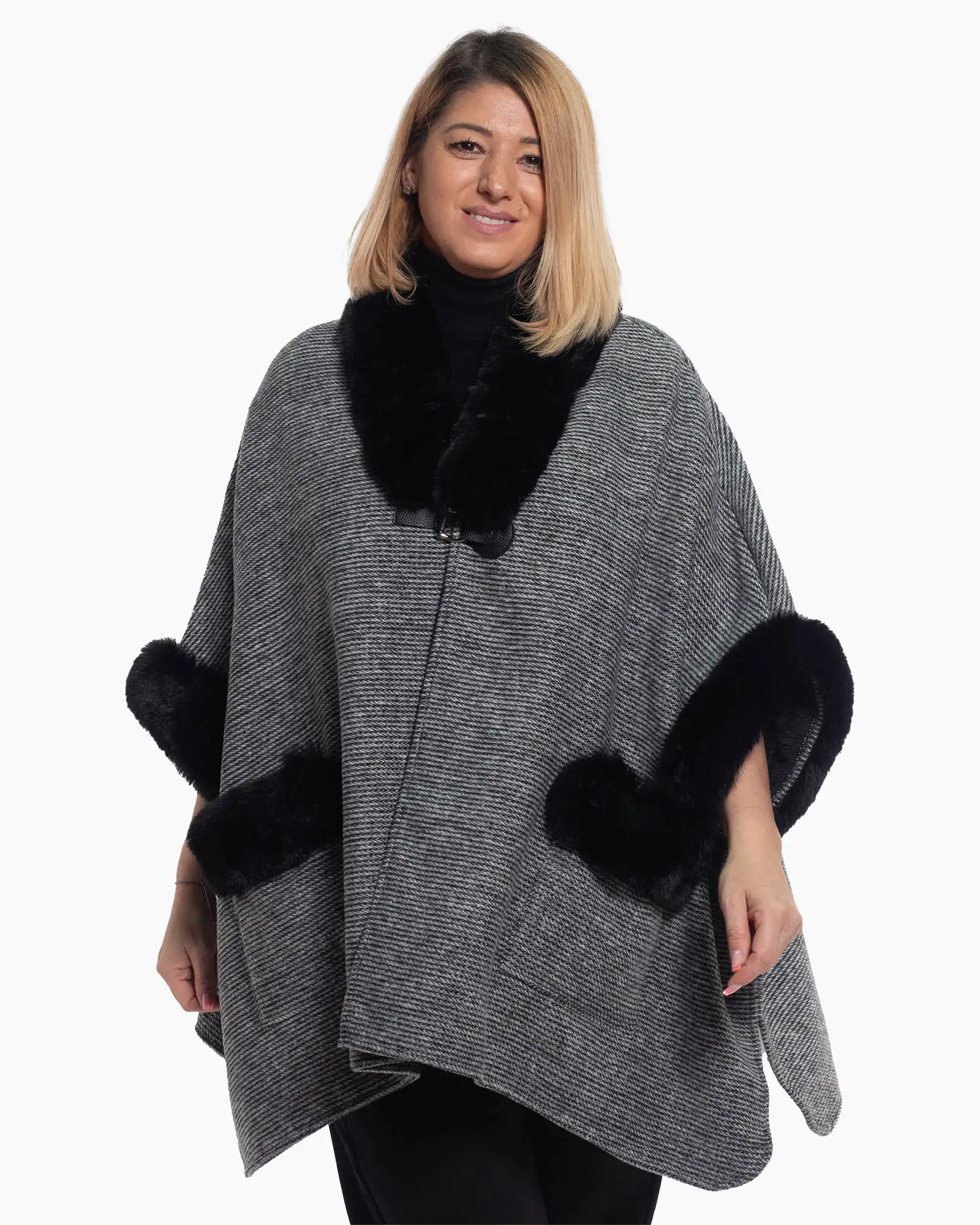 Produse noi - Jachetă poncho gri, lejeră și călduroasă, cu inserții delicate de blăniță