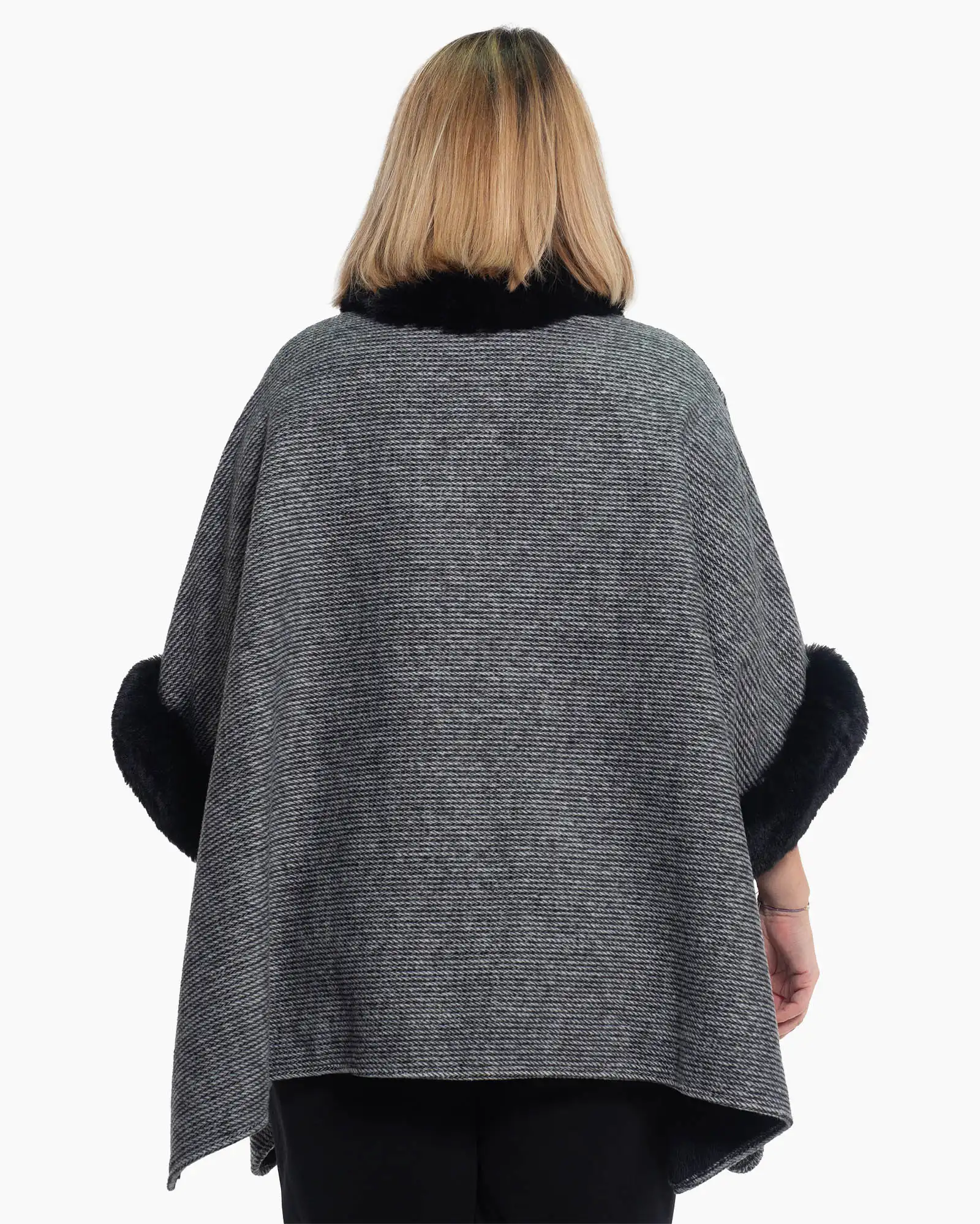 Jachetă poncho gri, lejeră și călduroasă, cu inserții delicate de blăniță [1]