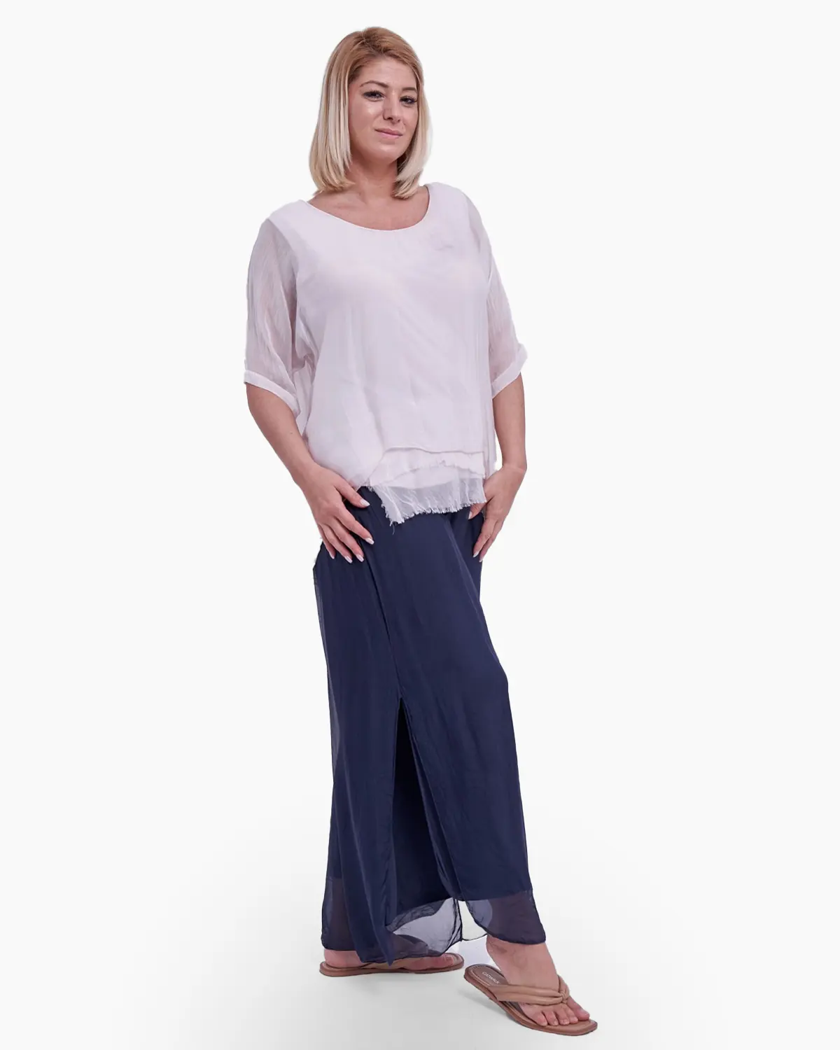 Pantaloni bleumarin din matase naturala, despicati lateral [2]