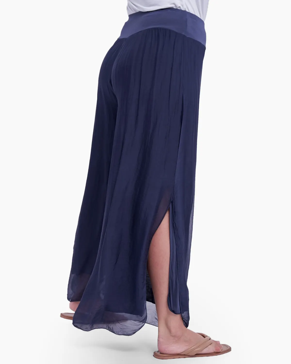 Pantaloni bleumarin din matase naturala, despicati lateral [1]