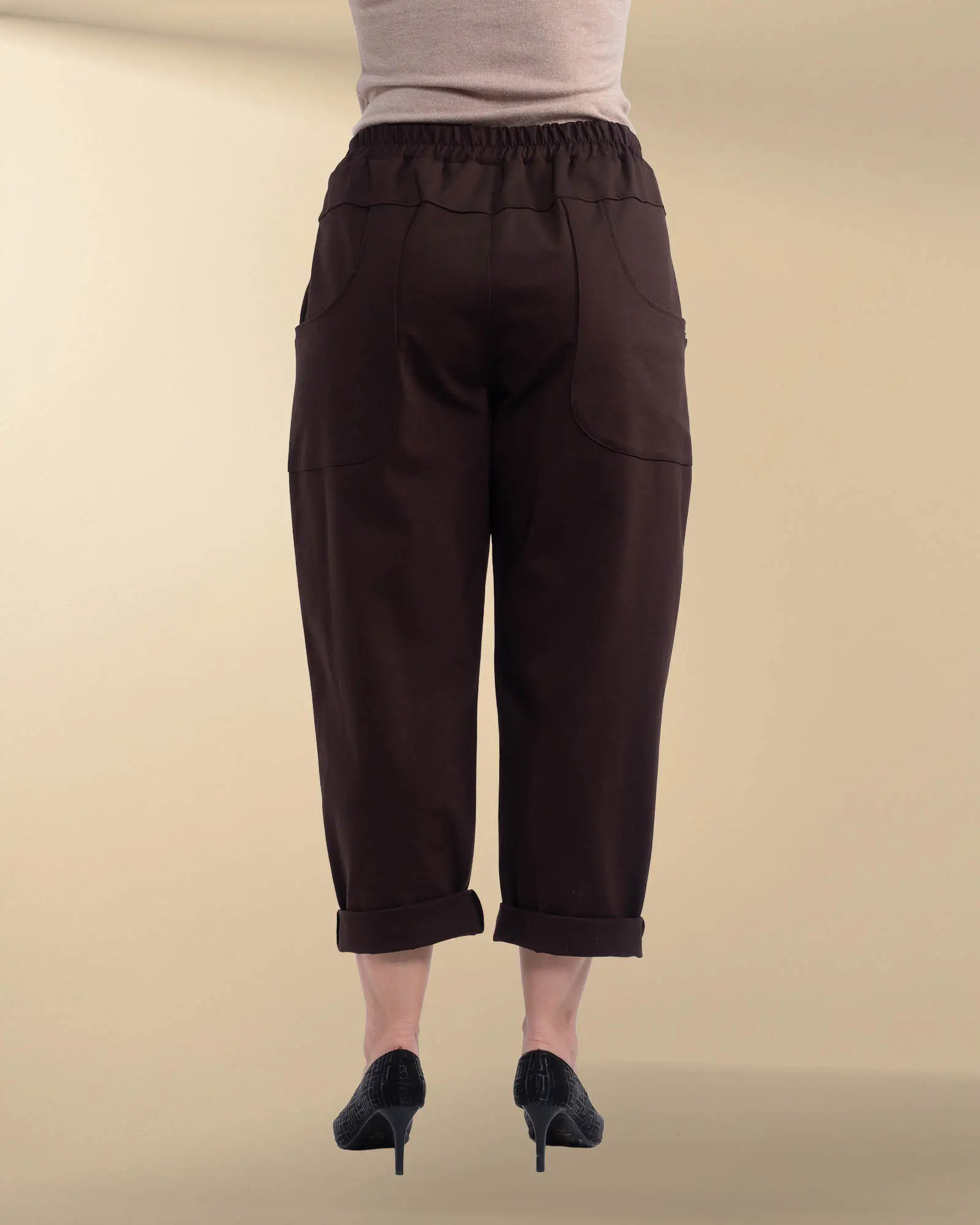 Pantaloni casual comozi din vâscoză într-o nuanță caldă de maro [1]