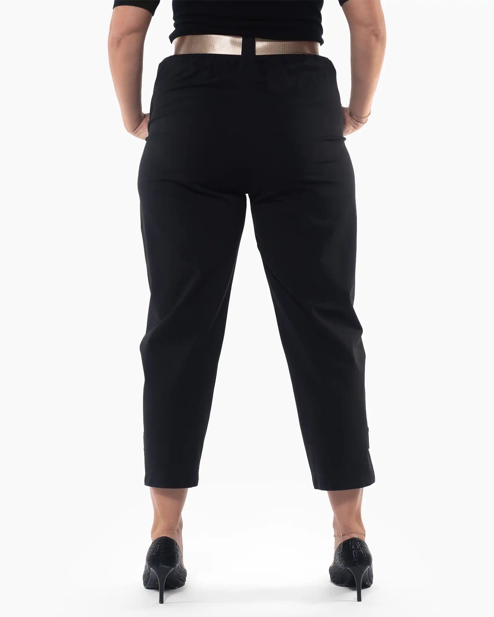 Pantaloni casual negri conici cu curea inclusă [1]