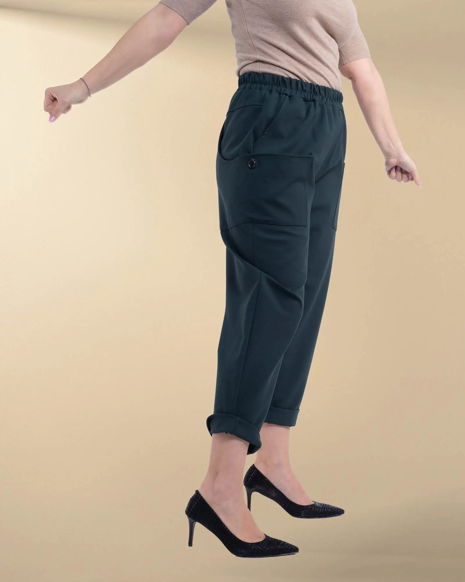 Pantaloni casual verzi din vâscoză cu buzunar asimetric [2]