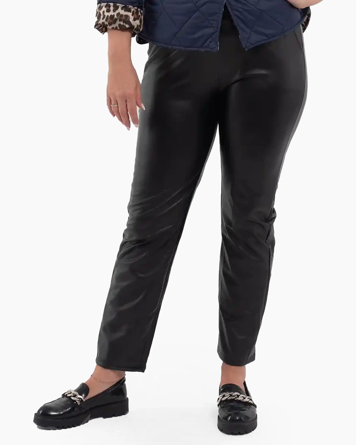 Haine damă - Pantaloni damă imitație piele cu șnur și talie elastică