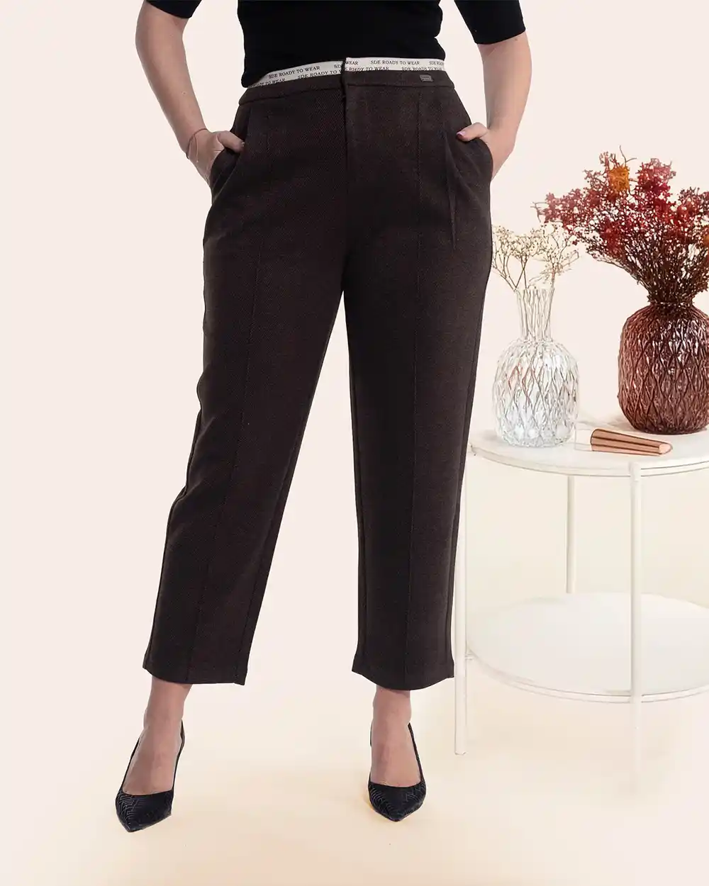 Pantaloni - Pantaloni maro stofă groasă interior pufos călduros