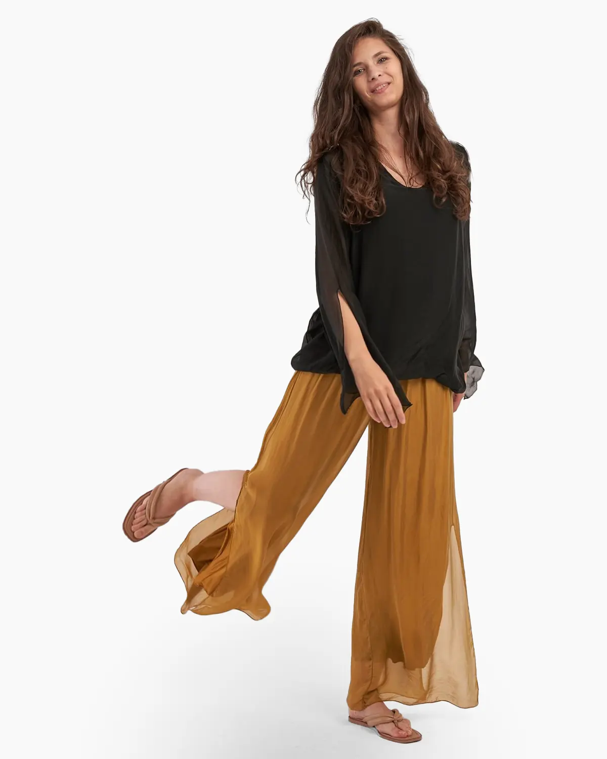 Pantaloni  mustar din matase naturala, despicati lateral [1]