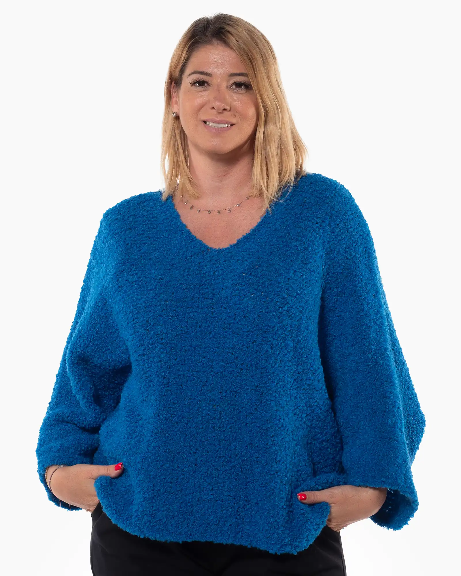 Pulovere - Pulover albastru tricotat cu design lejer oversize