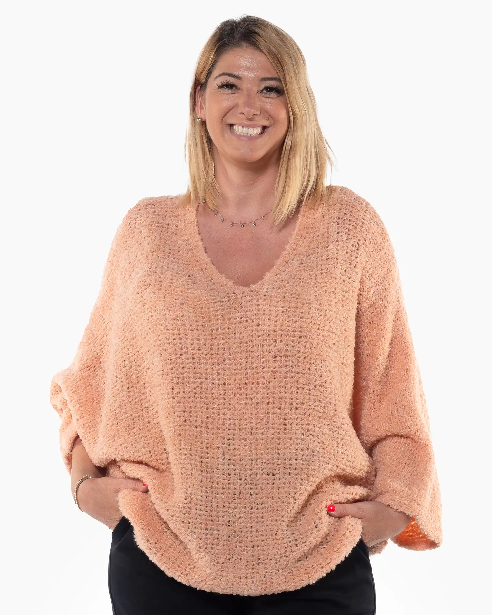 Pulovere - Pulover portocaliu casual cu design amplu și textură pufoasă