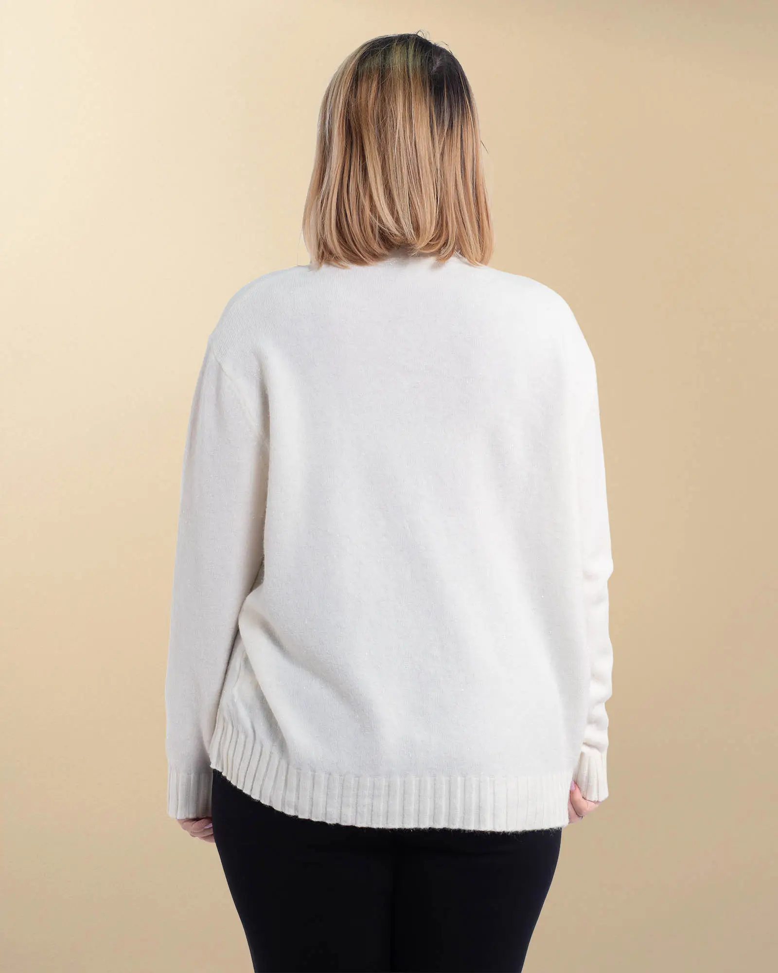 Pulover tricotat casual de un alb diafan cu fir strălucitor [1]