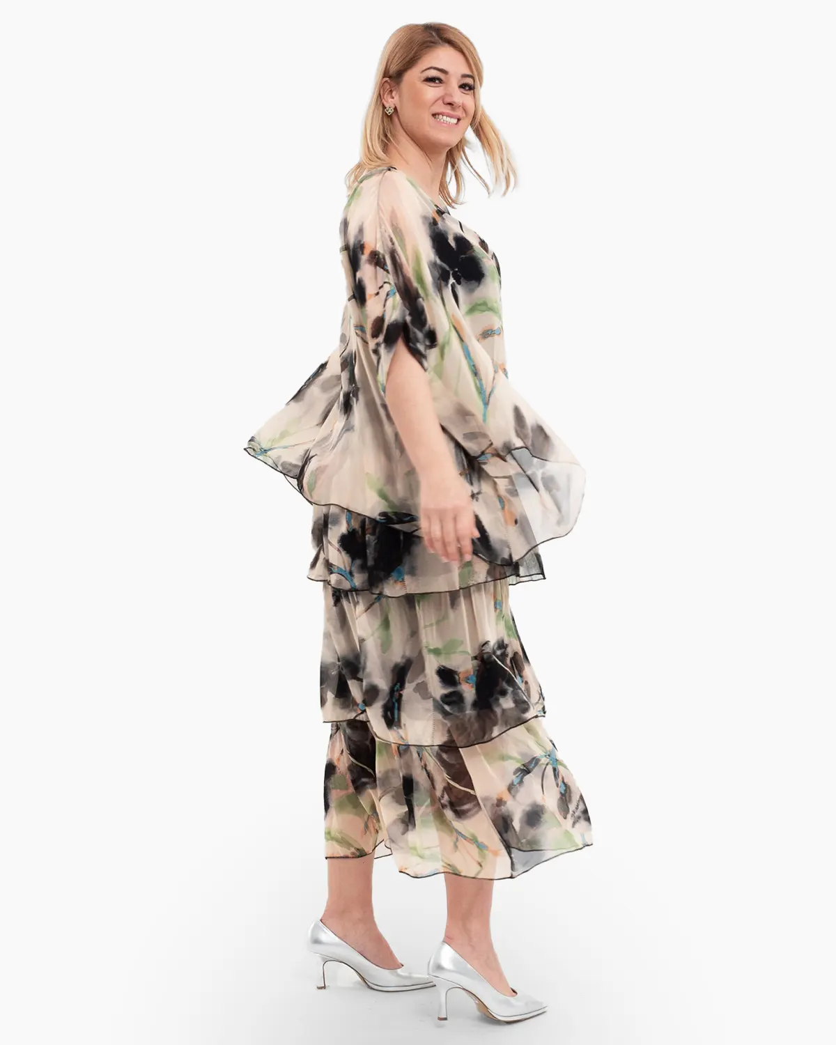 Rochie de vara bej din matase cu volane [2]
